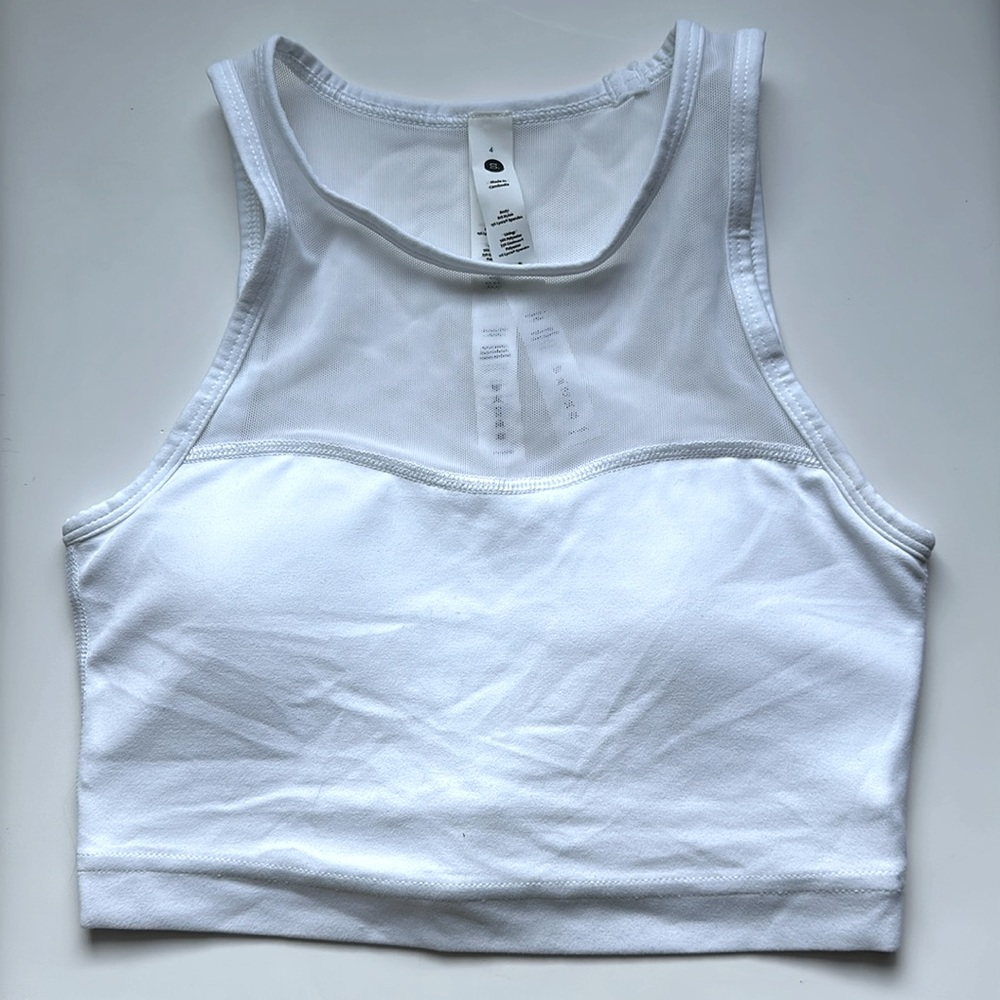 Stori Mesh Cropped Sports Bra White 4 NWOT like Lulu!